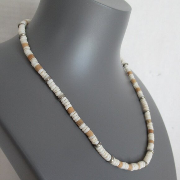 Vintage Hawaiian Surfer Puka Shell Bead Necklace Barrel Clasp 17 ” 1980's Boho - Picture 2 of 4
